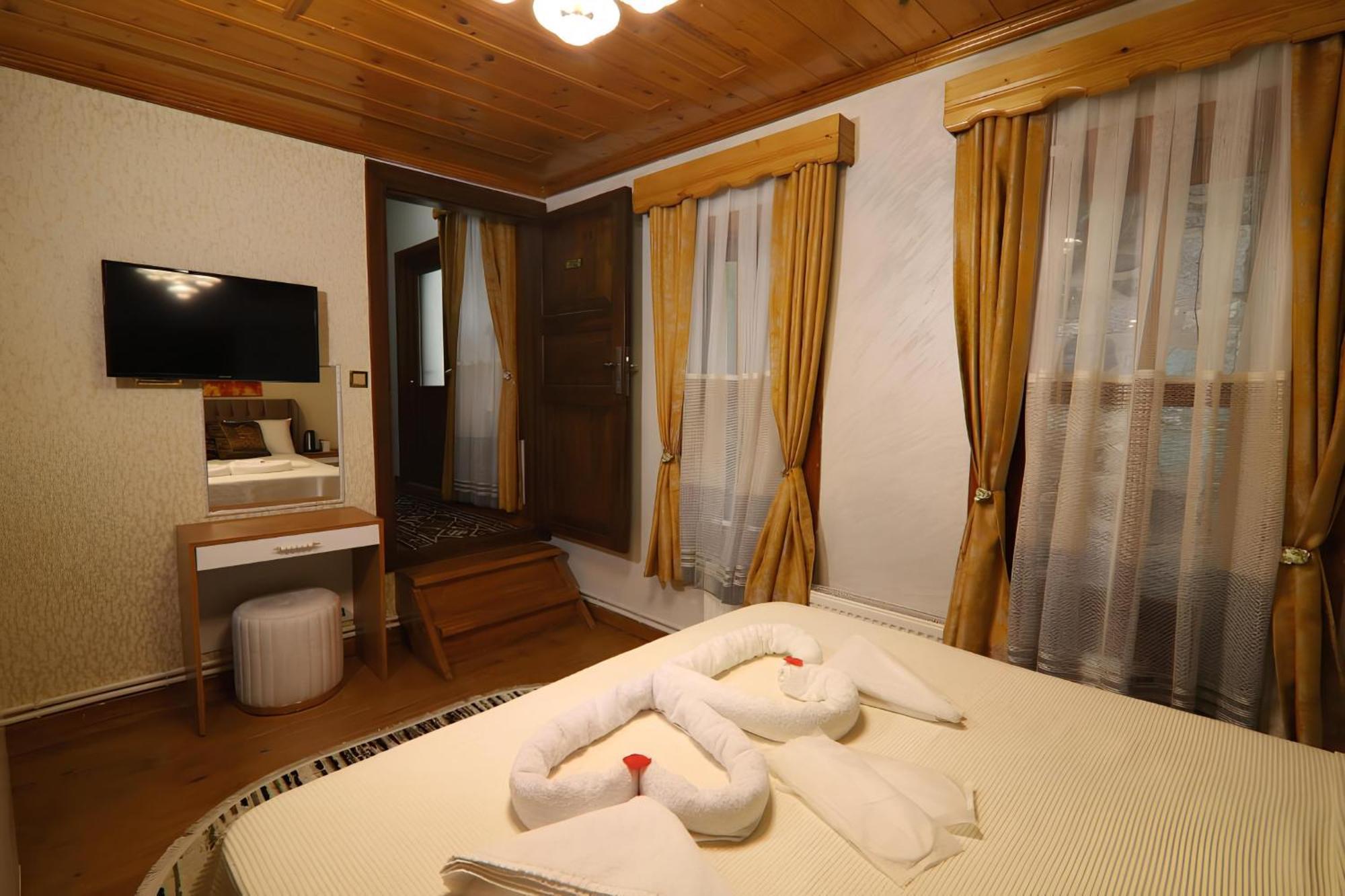 Royal Gur Hotel อิสตันบูล ภายนอก รูปภาพ